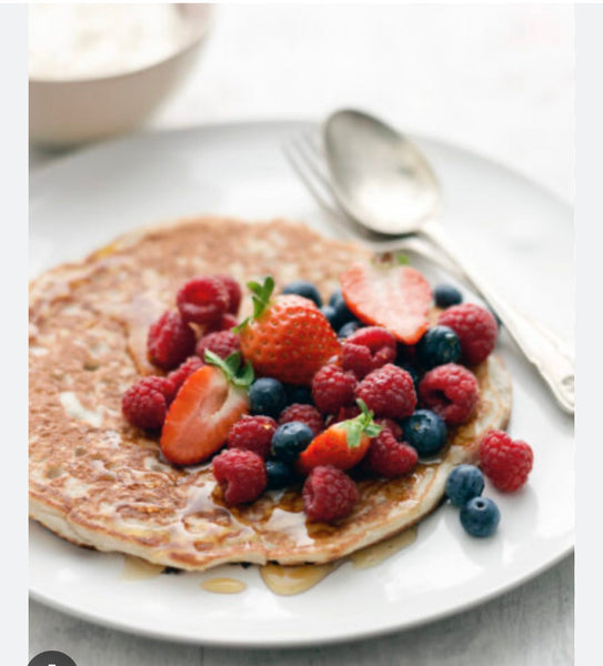 Ridiculously easy & delicious (gluten & lactose free) pancakes!