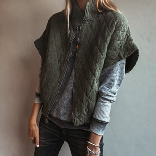 Olive Charlston quilted bomber *NEW*