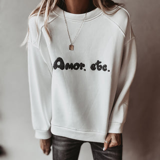 AMOR ETC white sweatshirt *NEW*