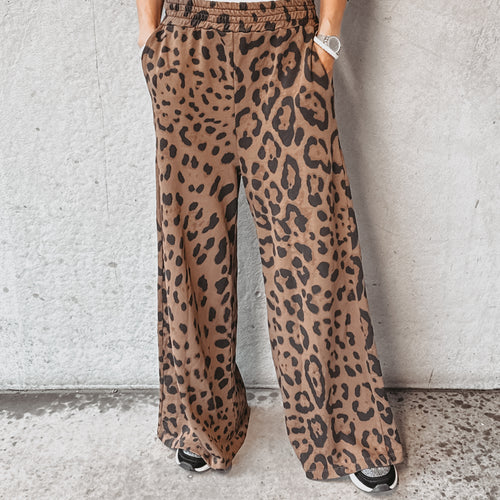 Leopard wide leg joggers *NEW*