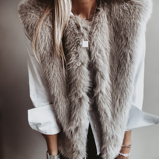 Faux fur GREY gilet *NEW*