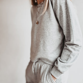 Mia grey sweatshirt *NEW*