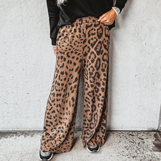 Leopard wide leg joggers *back in stock*