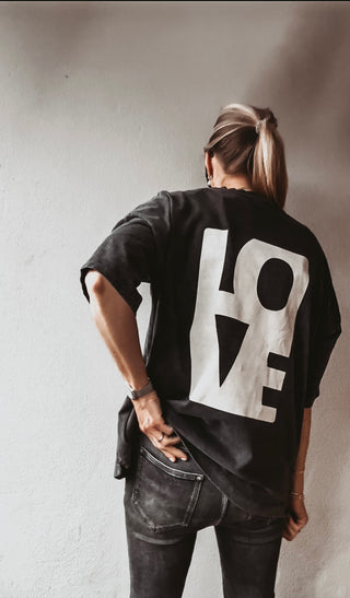 LOVE tee charcoal grey *NEW*