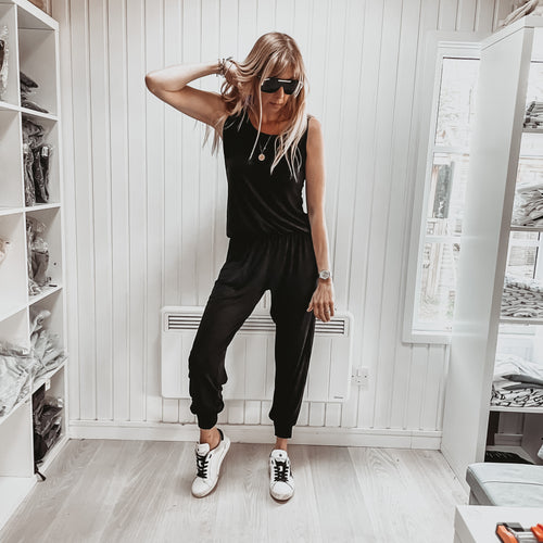 Short sleeved BLACK jumpsuit